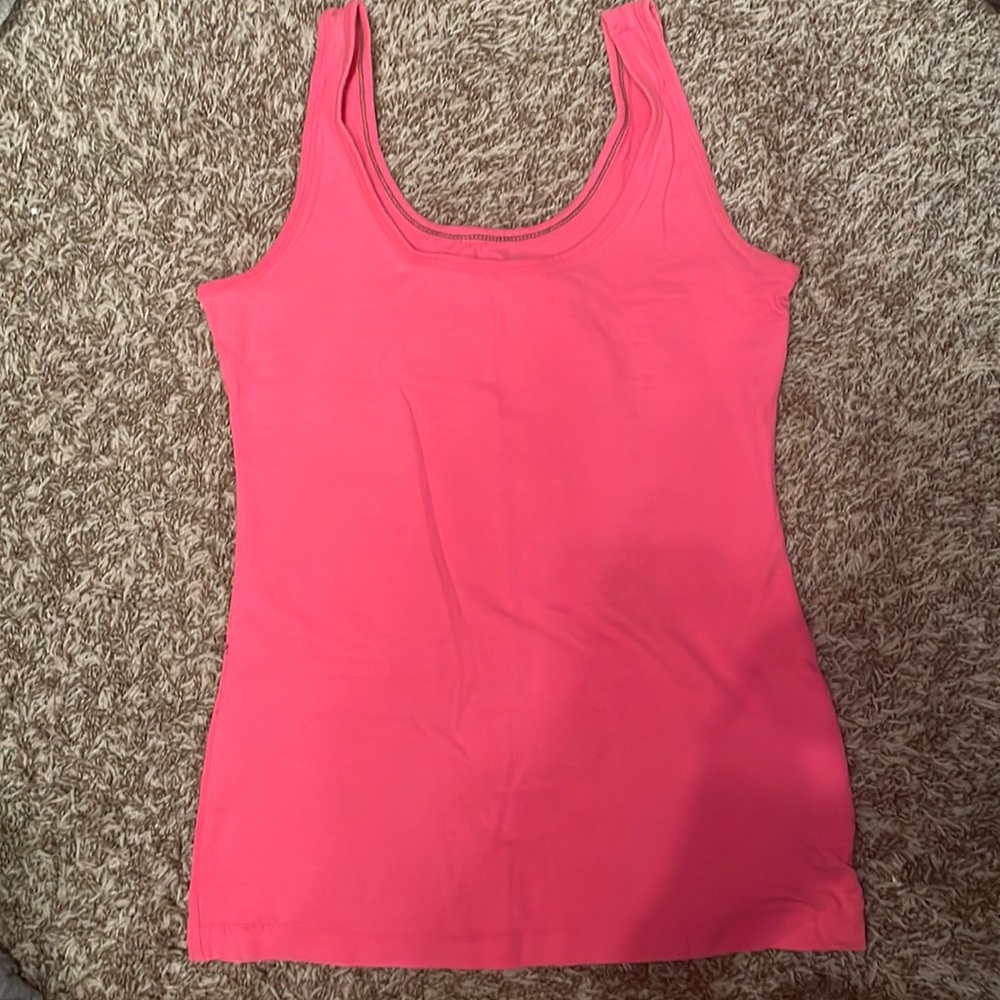 Maurice’s pink tank top